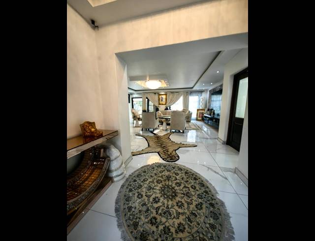 4 BEDROOM HOUSE FOR SALE IN BRYANSTON